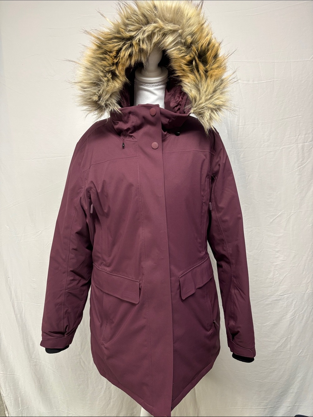 Woods Women's Duck Down Faux-Fur Hood Parka - Plum